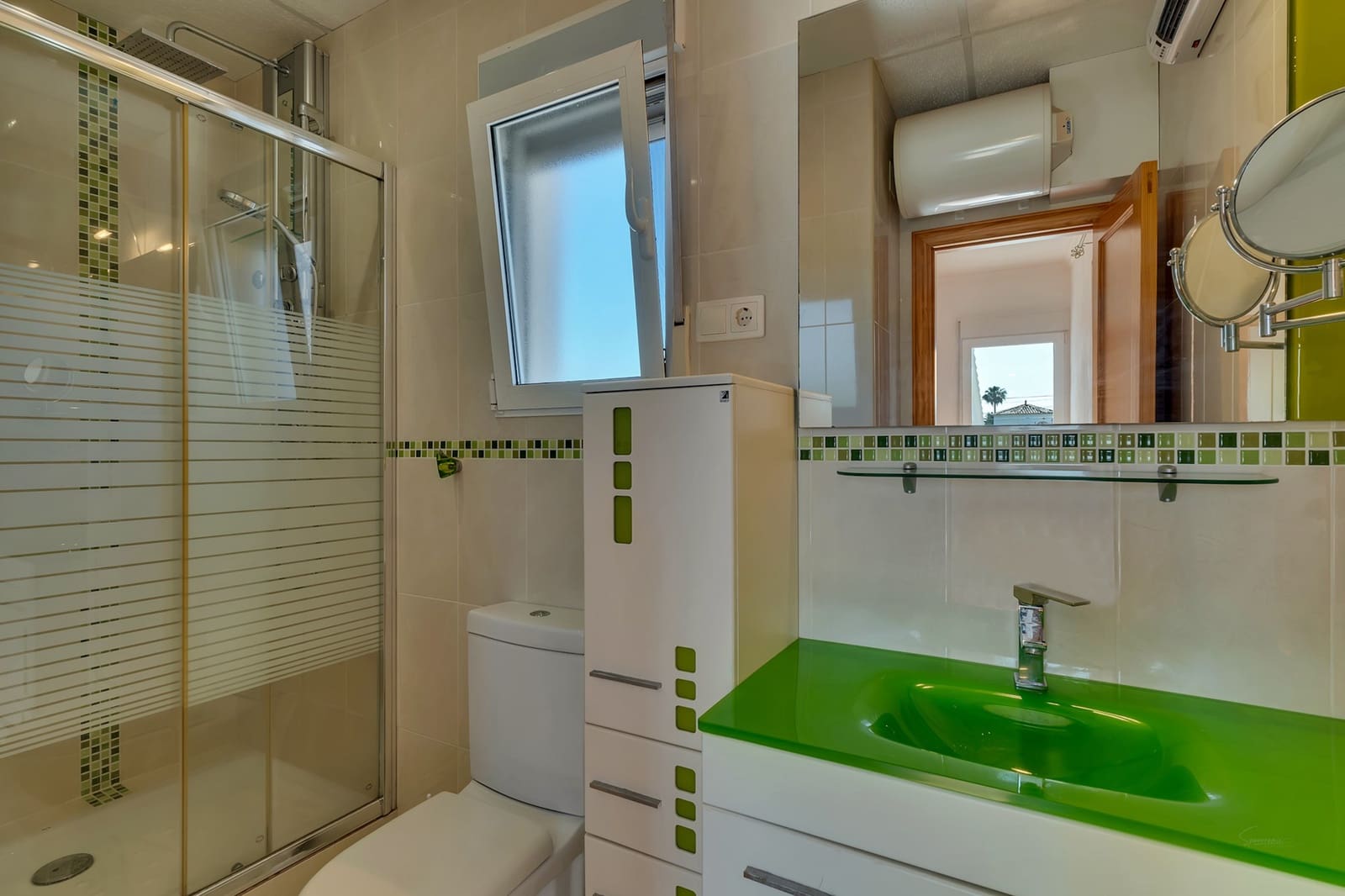 4 bedroom Villa for sale in Els Poblets with pool - € 478,000 (Ref: 10040095)
