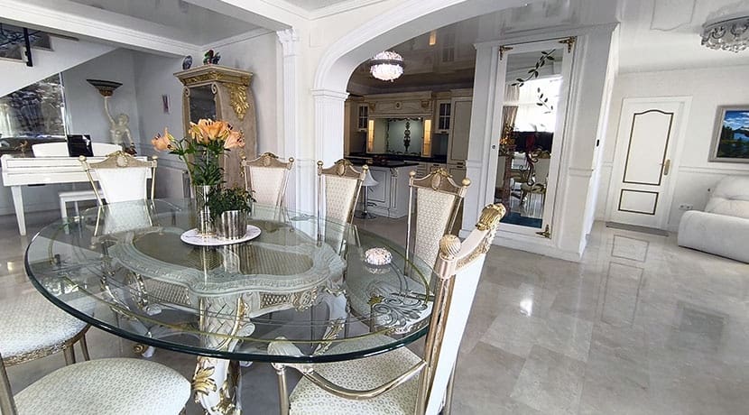 6 bedroom Villa for sale in La Sella with pool garage - € 1,950,000 (Ref: 10040100)