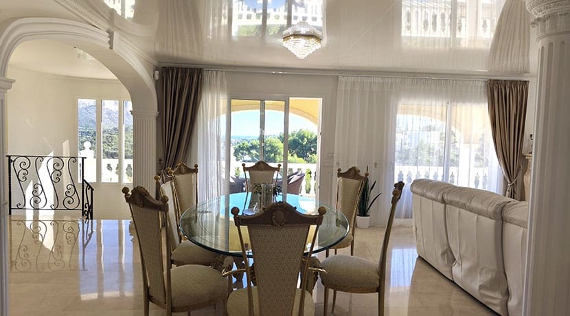 6 bedroom Villa for sale in La Sella with pool garage - € 1,950,000 (Ref: 10040100)