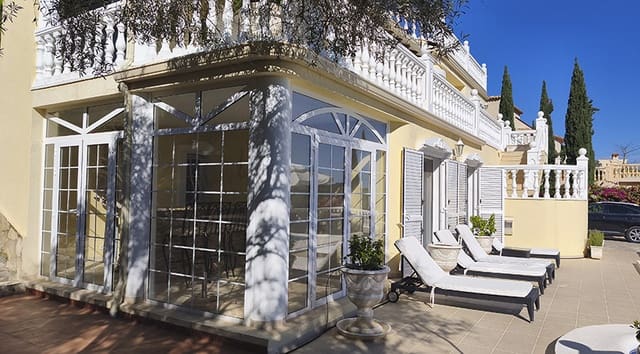 6 chambre Villa/Maison à vendre à La Sella avec piscine garage - 1 950 000 € (Ref: 10040100)