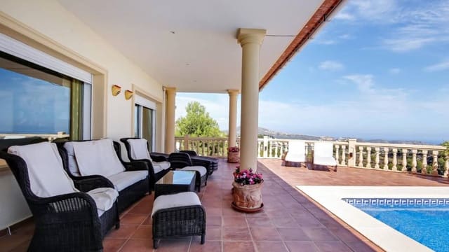 4 sovrum Villa till salu i Pinar del Advocat - Cometa, Teulada-Moraira med pool - 1 350 000 € (Ref: 10040105)