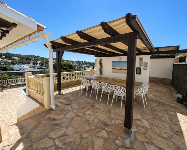 6 soverom Villa til salgs i Benissa med svømmebasseng - € 799 000 (Ref: 10040109)