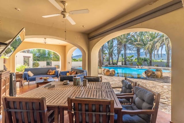 5 slaapkamer Villa te koop in Ondara met zwembad garage - € 1.450.000 (Ref: 10040115)