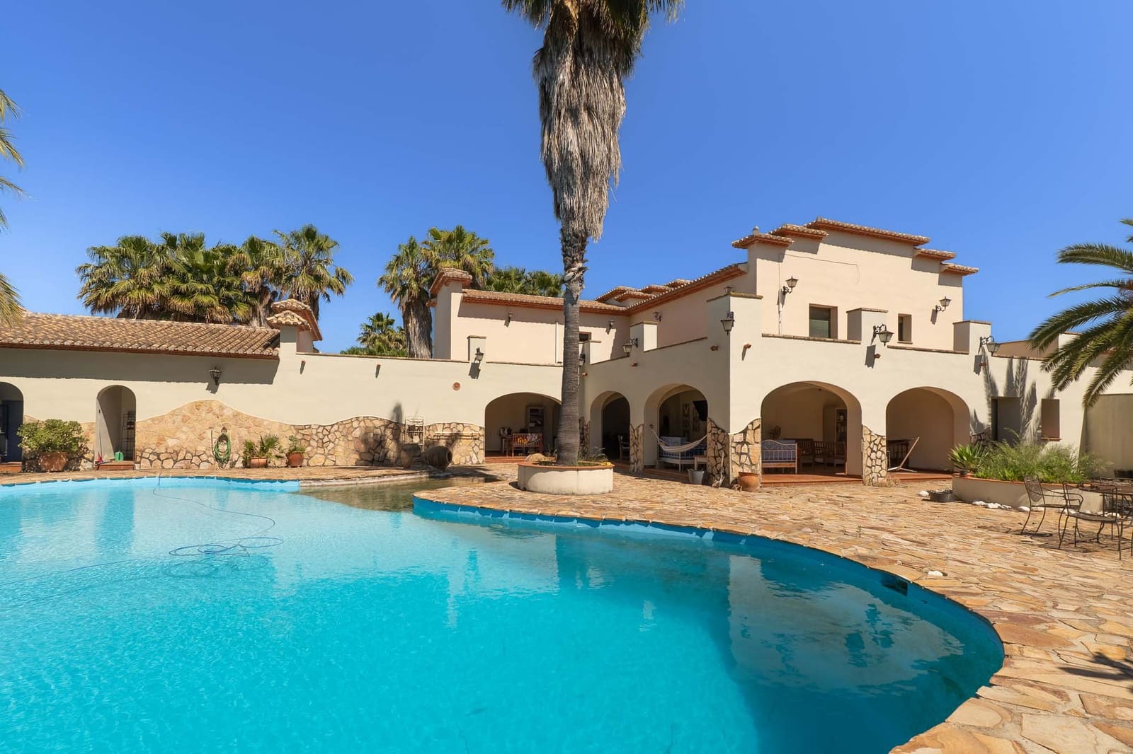 5 chambre Villa/Maison à vendre à Ondara avec piscine garage - 1 450 000 € (Ref: 10040115)