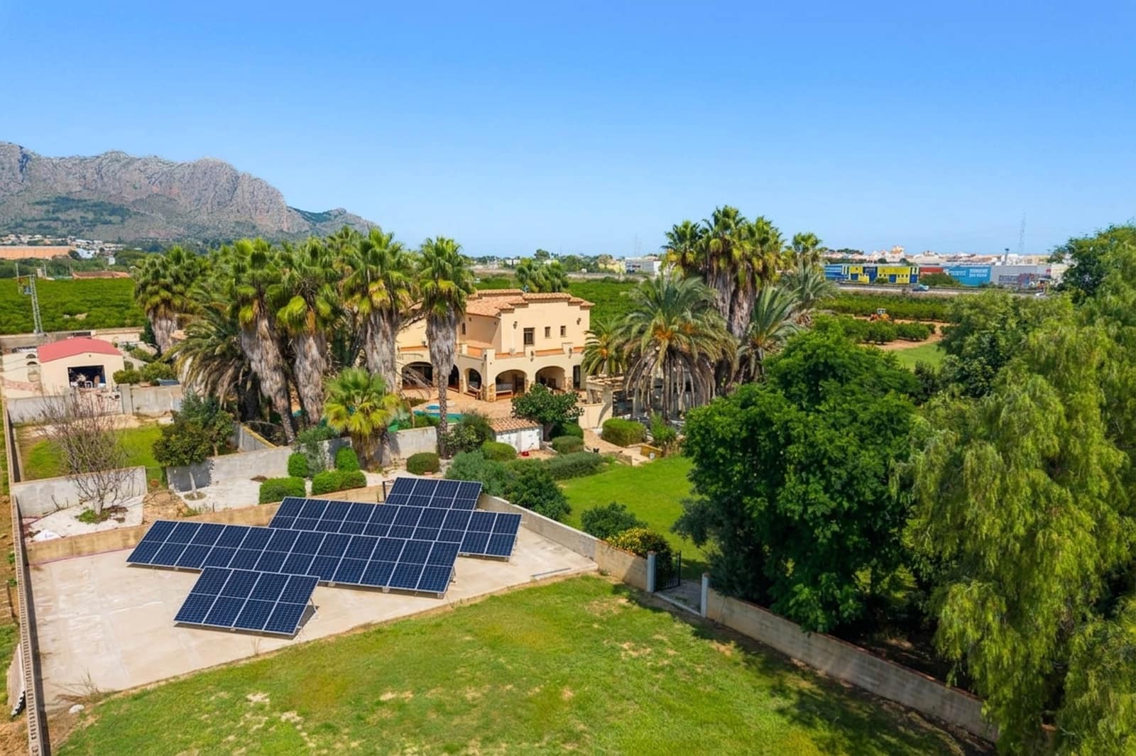 5 chambre Villa/Maison à vendre à Ondara avec piscine garage - 1 450 000 € (Ref: 10040115)