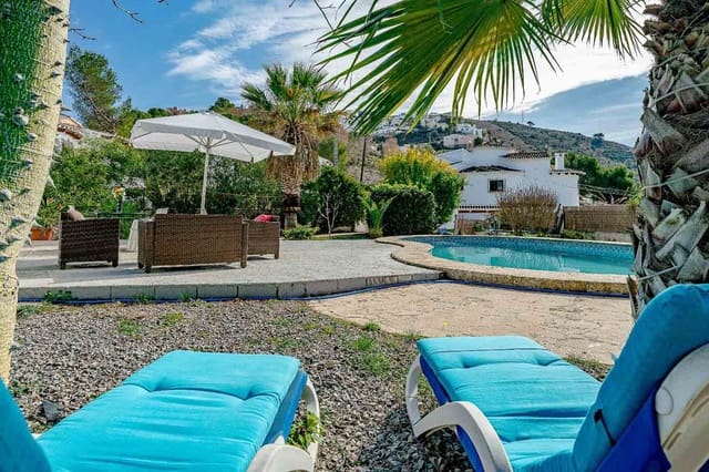 2 soveværelse Villa til salg i Pinar del Advocat - Cometa, Teulada-Moraira med swimmingpool - € 550.000 (Ref: 10040120)