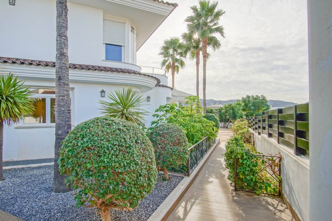 5 soveværelse Villa til salg i Alfaz del Pi / L'Alfas del Pi med swimmingpool garage - € 1.600.000 (Ref: 10040129)