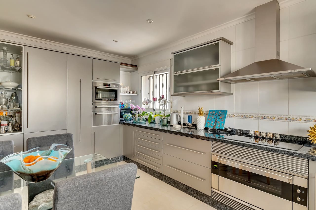 5 camera da letto Villa in vendita in Pego con piscina - 690.000 € (Rif: 10040133)