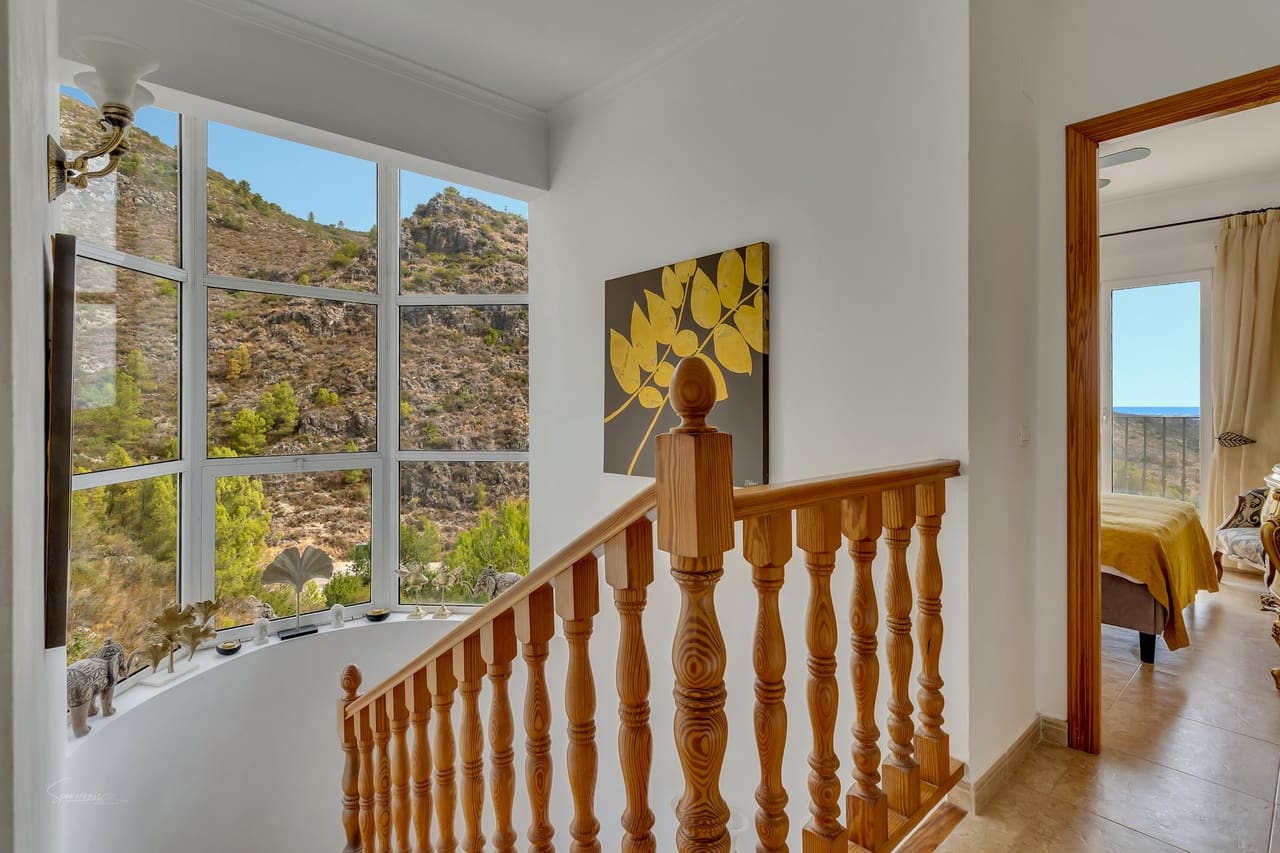 5 camera da letto Villa in vendita in Pego con piscina - 690.000 € (Rif: 10040133)