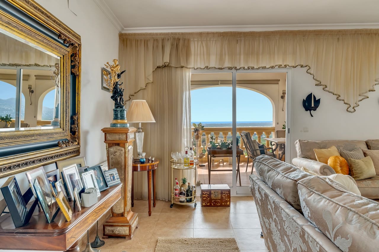 5 camera da letto Villa in vendita in Pego con piscina - 690.000 € (Rif: 10040133)