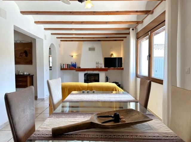 3 chambre Villa/Maison à vendre à Teulada Pueblo, Teulada-Moraira avec garage - 625 000 € (Ref: 10040135)