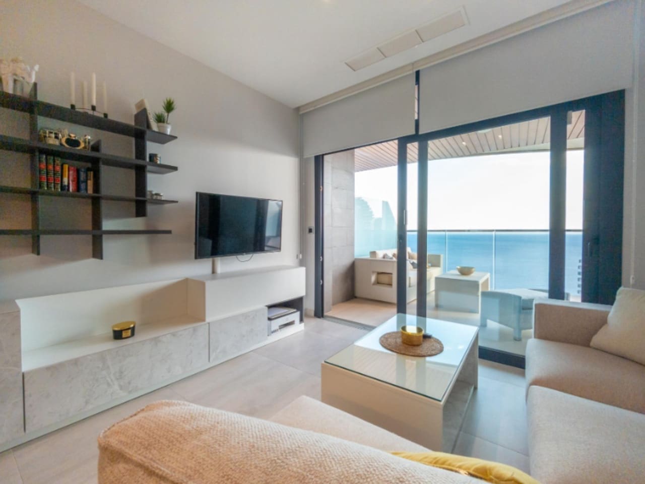 2 sovrum Lägenhet till salu i Benidorm med pool garage - 579 000 € (Ref: 10040137)