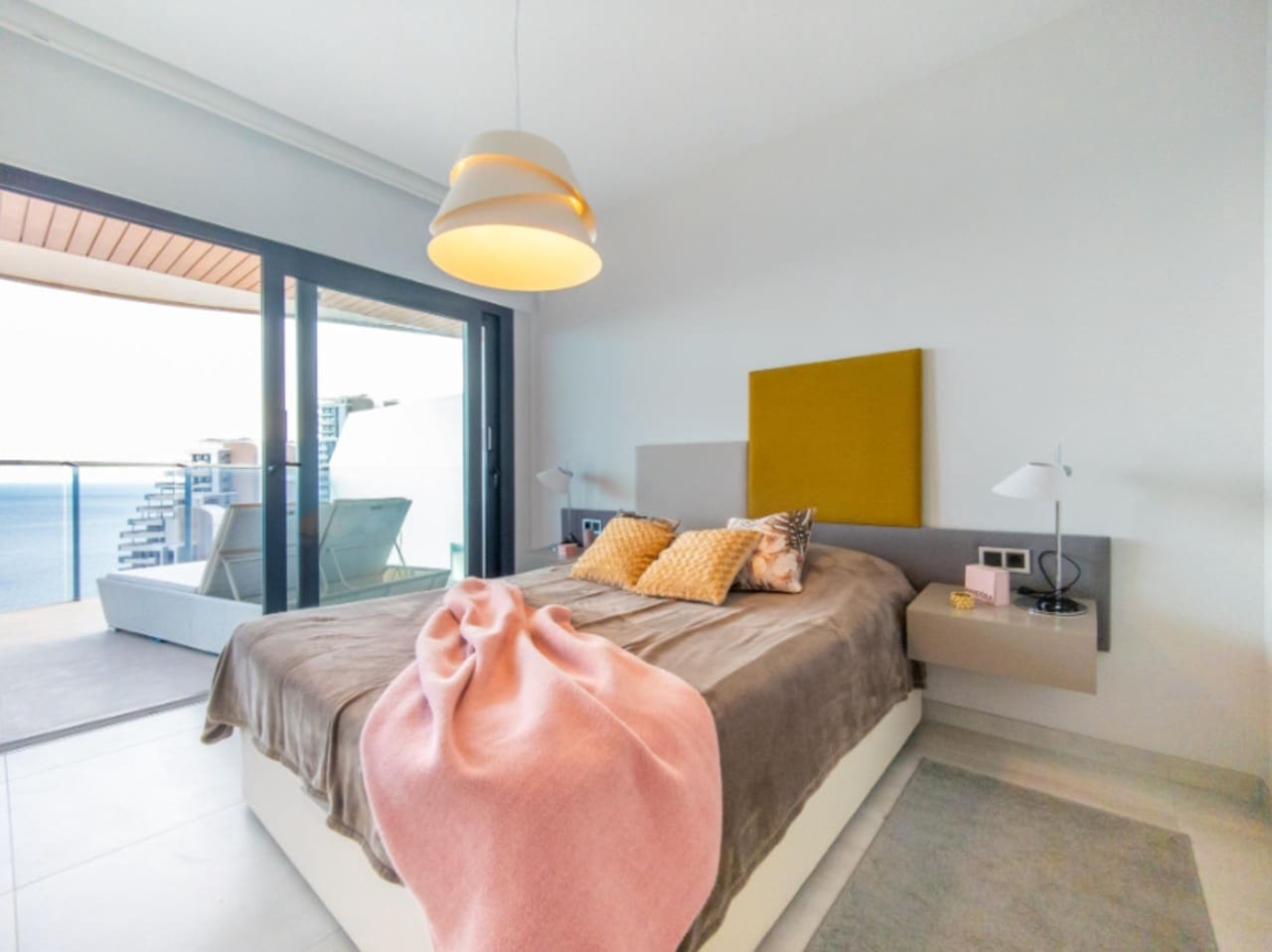 2 sovrum Lägenhet till salu i Benidorm med pool garage - 579 000 € (Ref: 10040137)