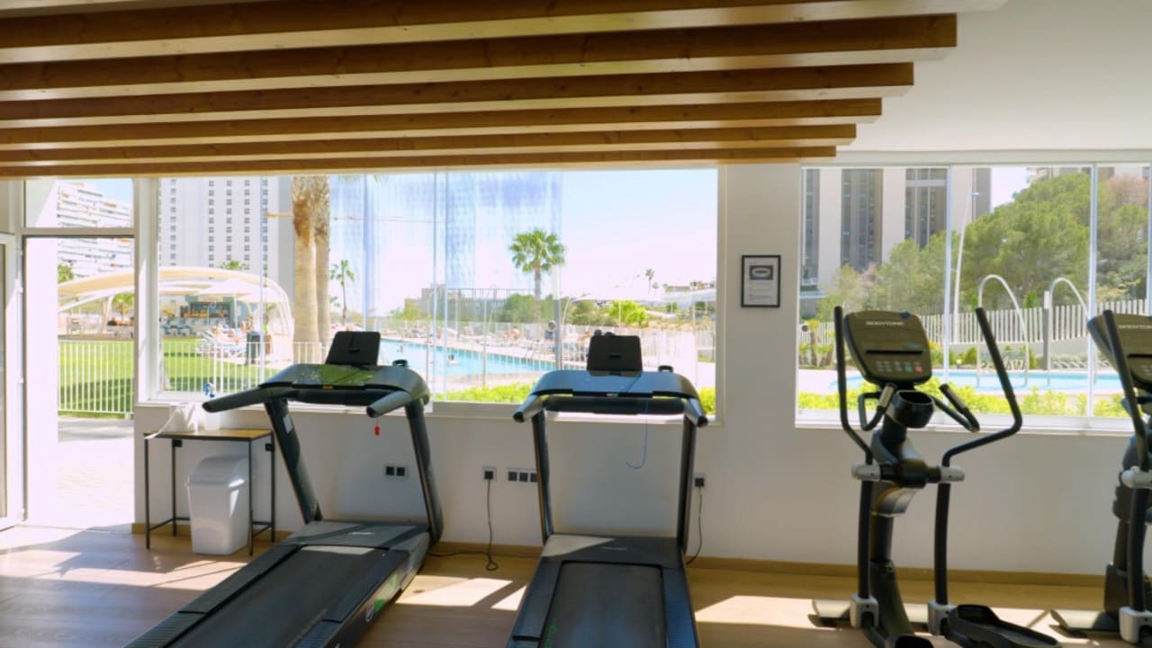 2 sovrum Lägenhet till salu i Benidorm med pool garage - 579 000 € (Ref: 10040137)
