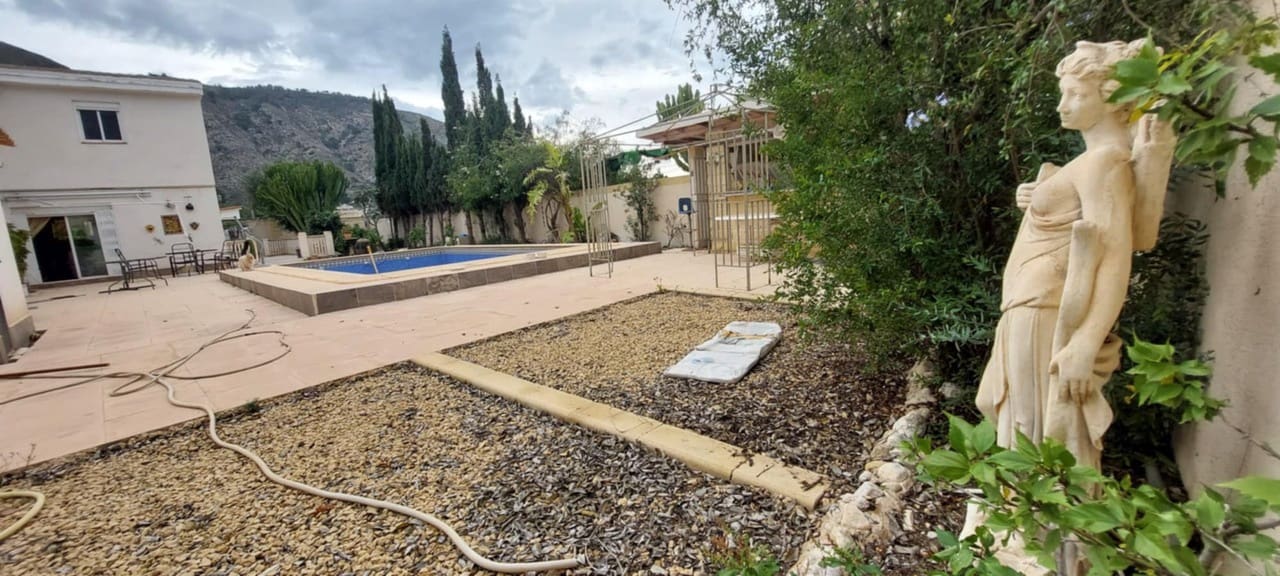 8 soverom Villa til salgs i Orxeta med svømmebasseng - € 375 000 (Ref: 10040139)