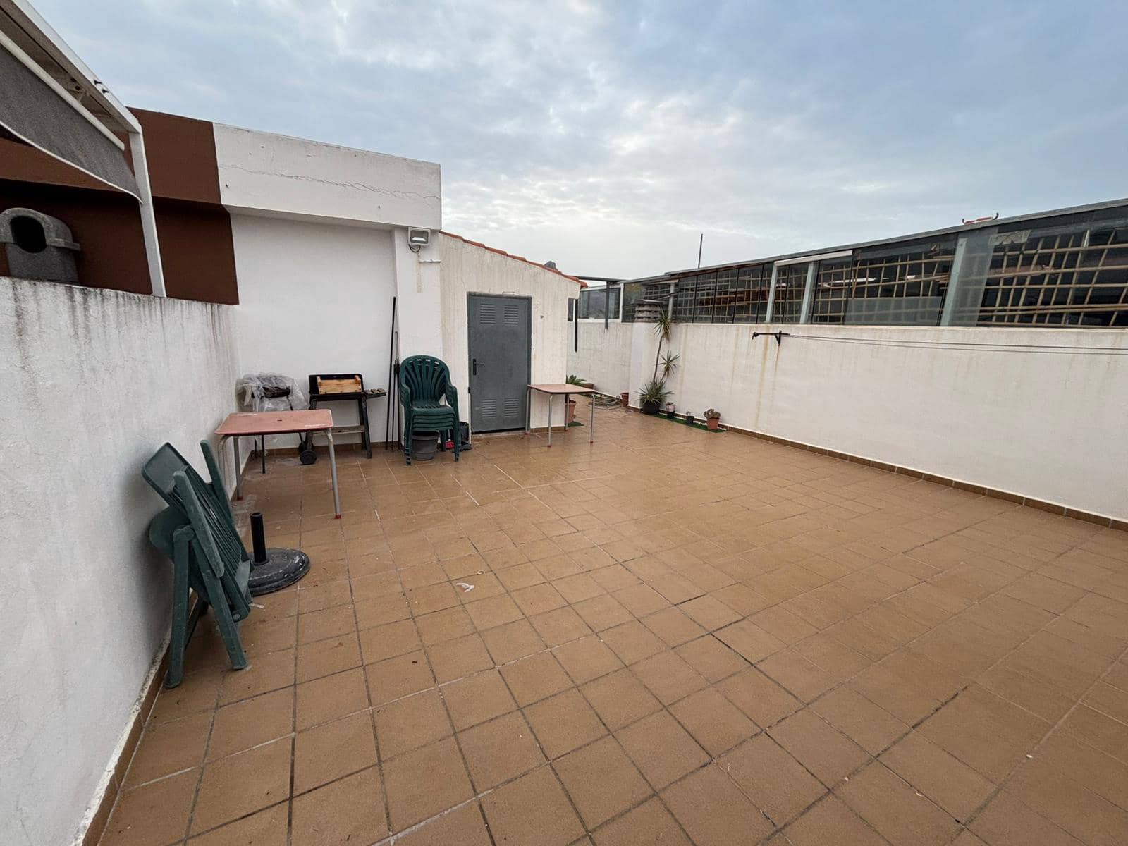 3 bedroom Penthouse for rent in Ondara with garage - € 1,200 (Ref: 10040142)