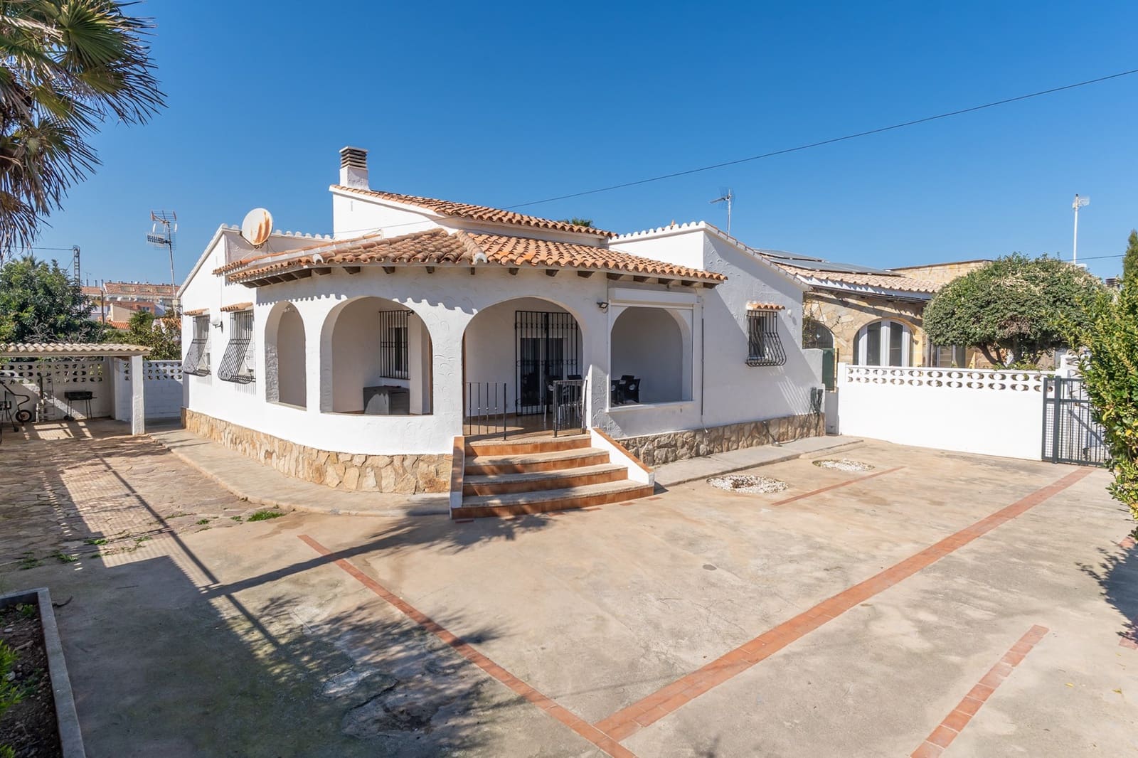 3 soveværelse Villa til salg i Denia - € 449.000 (Ref: 10041754)