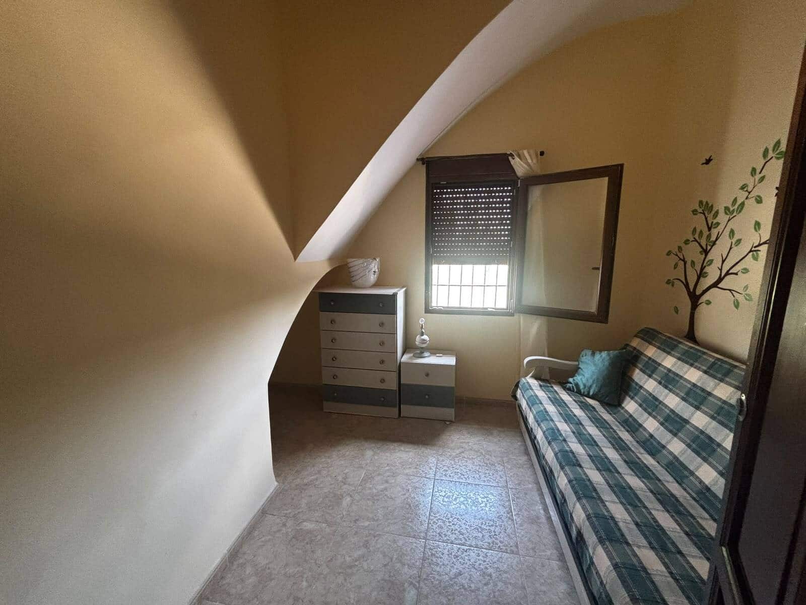 6 bedroom Finca/Country House for rent in Ondara with pool garage - € 2,500 (Ref: 10041755)