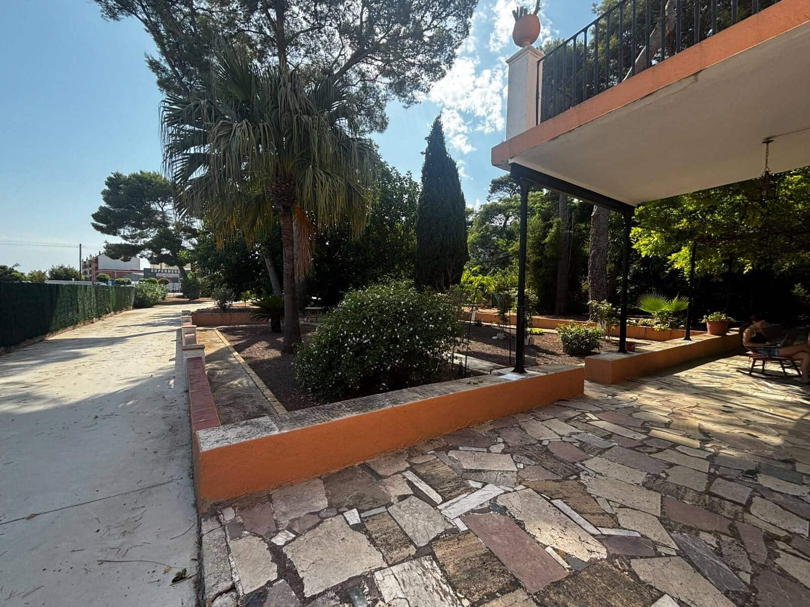 6 bedroom Finca/Country House for rent in Ondara with pool garage - € 2,500 (Ref: 10041755)