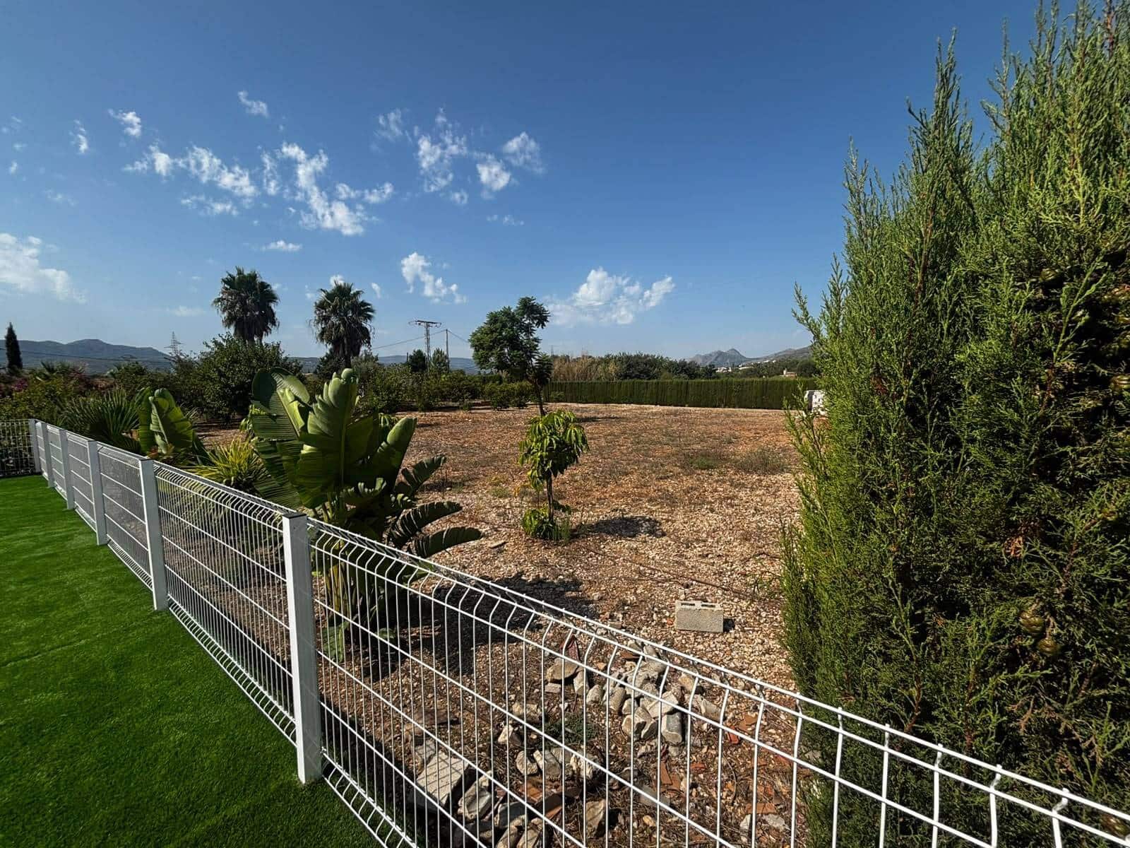 6 bedroom Finca/Country House for rent in Ondara with pool garage - € 2,500 (Ref: 10041755)