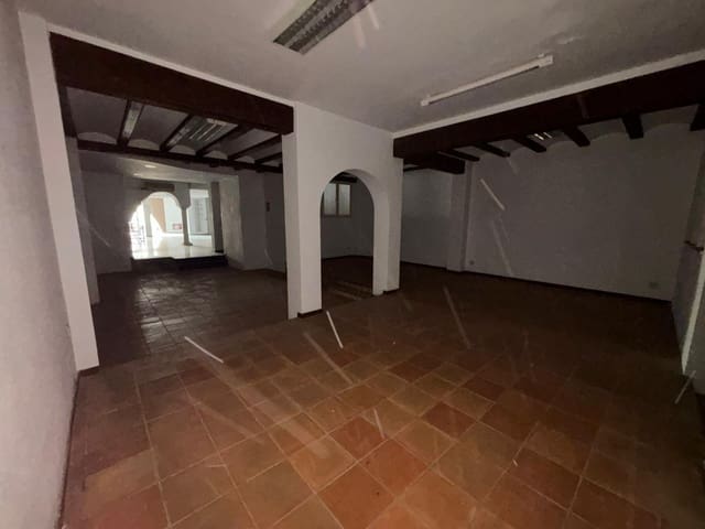 3 makuuhuone Kaupallinen vuokrattavana paikassa Ondara - 2 850 € (Ref: 10041757)