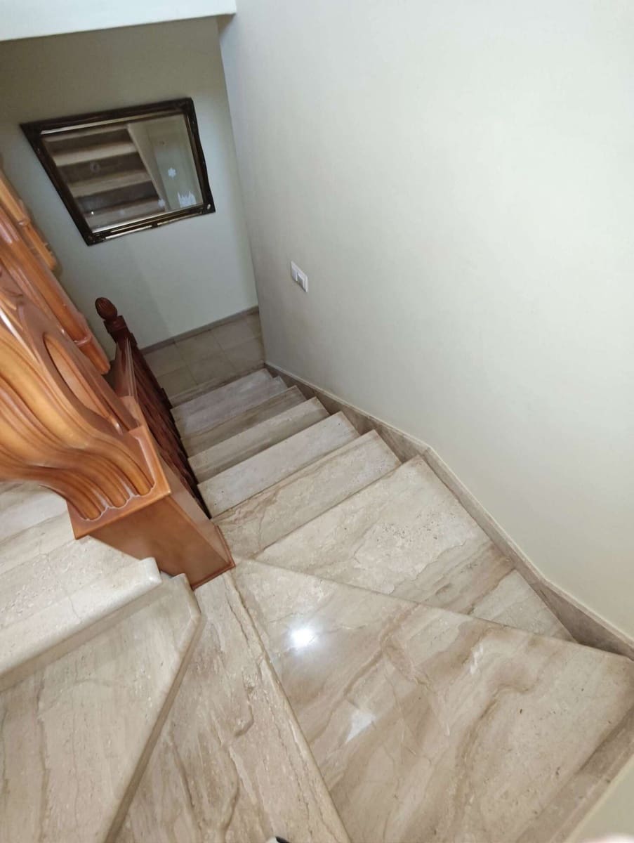 5 sovrum Villa till salu i Pinoso med pool garage - 749 995 € (Ref: 10046615)