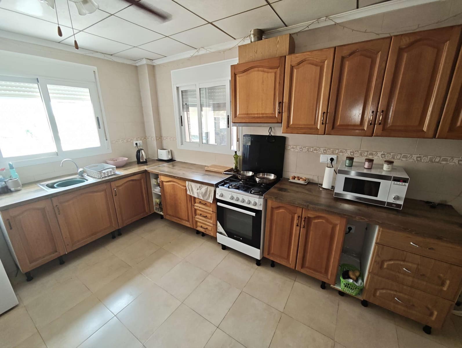 5 sovrum Villa till salu i Pinoso med pool garage - 749 995 € (Ref: 10046615)