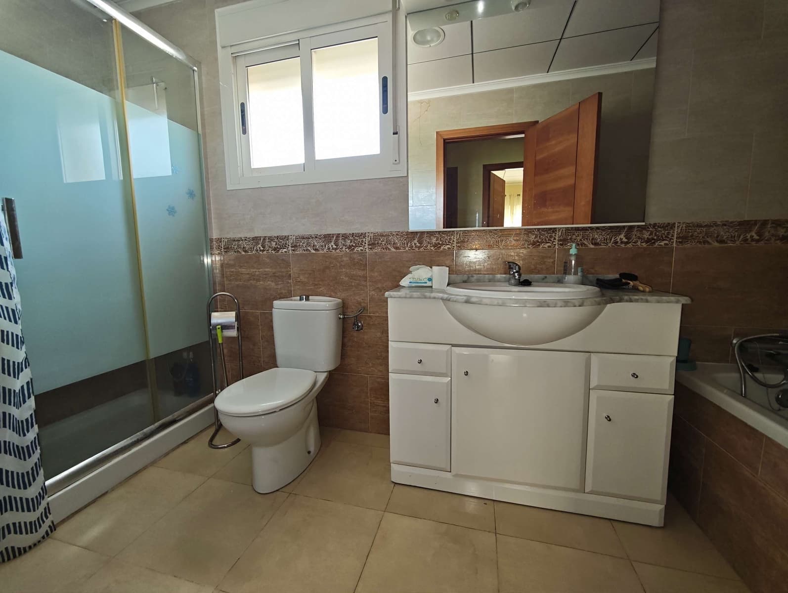 5 sovrum Villa till salu i Pinoso med pool garage - 749 995 € (Ref: 10046615)