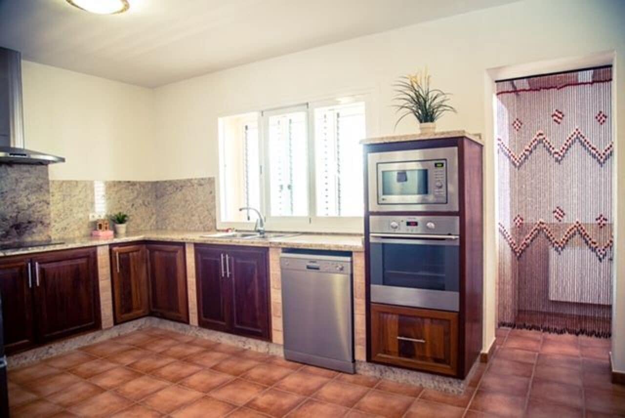 3 bedroom Apartment for sale in Ibiza / Eivissa town with pool - € 1,800,000 (Ref: 10046616)