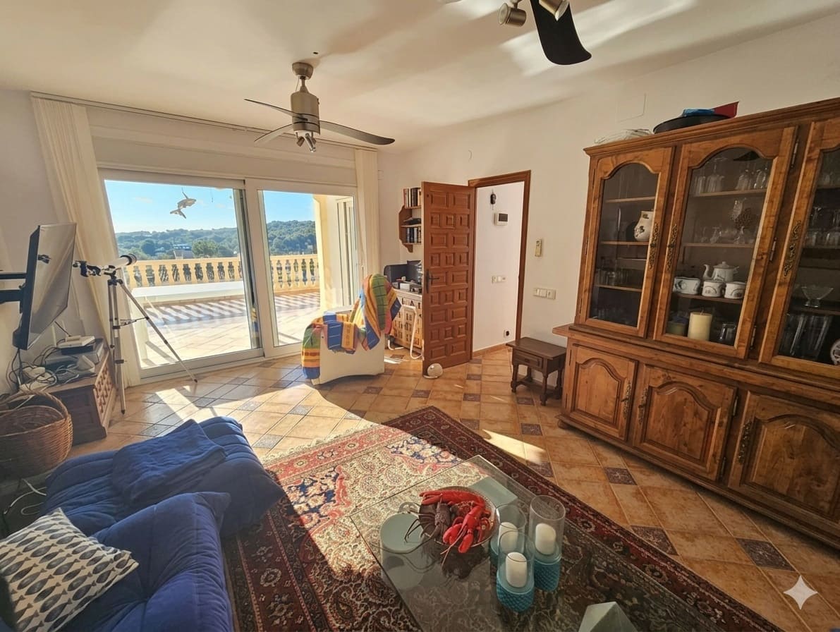 4 soveværelse Villa til salg i Moraira med swimmingpool garage - € 675.000 (Ref: 10046619)