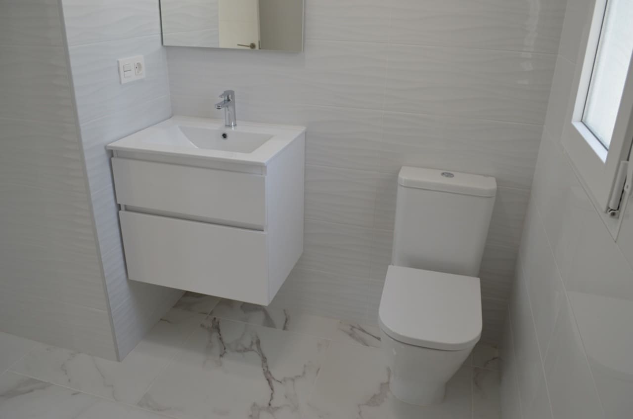 5 makuuhuone Huvila myytävänä paikassa Pinoso mukana uima-altaan 
autotalli - 505 000 € (Ref: 10046623)