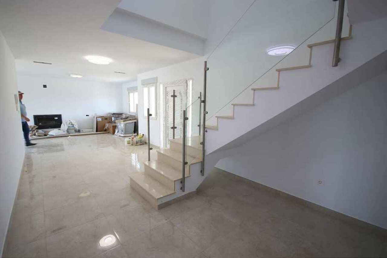 4 sypialnia Willa na sprzedaż w Pinoso z basenem garażem - 491 000 € (Ref: 10046624)