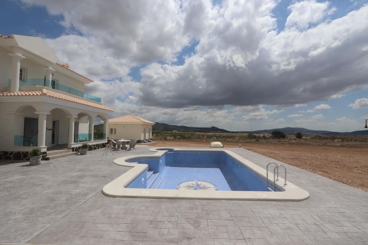4 camera da letto Villa in vendita in Pinoso con piscina garage - 423.000 € (Rif: 10046625)