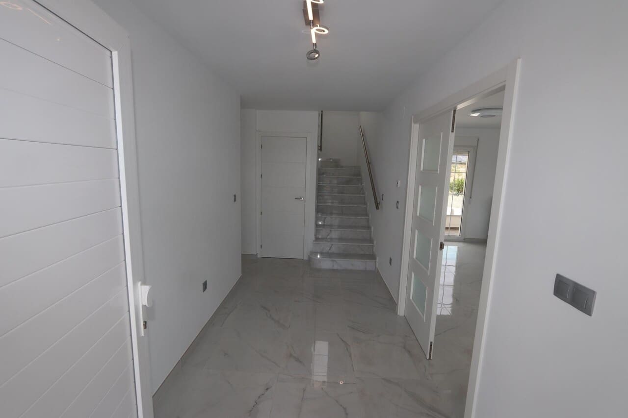 4 camera da letto Villa in vendita in Pinoso con piscina garage - 423.000 € (Rif: 10046625)