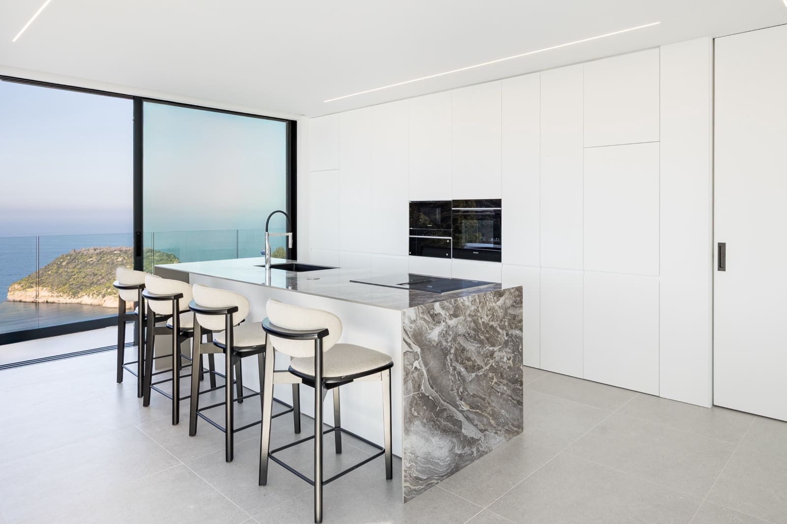 4 sypialnia Willa na sprzedaż w Javea / Xabia z basenem - 3 995 000 € (Ref: 10046637)