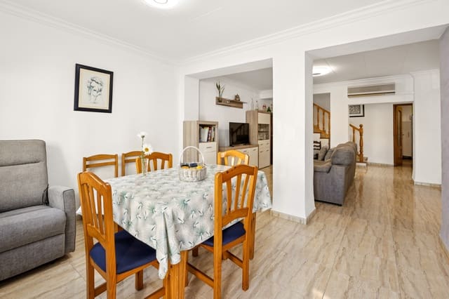 4 soveværelse Byhus til salg i El Puerto, Dénia - € 520.000 (Ref: 10046641)