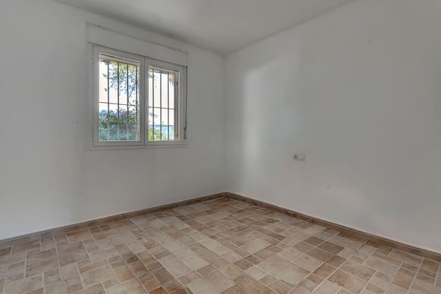 3 slaapkamer Villa te koop in Beniarbeig met zwembad garage - € 425.000 (Ref: 10048662)