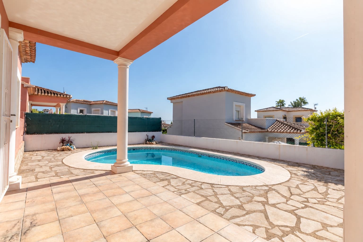 3 bedroom Villa for sale in Beniarbeig with pool garage - € 375,000 (Ref: 10048662)