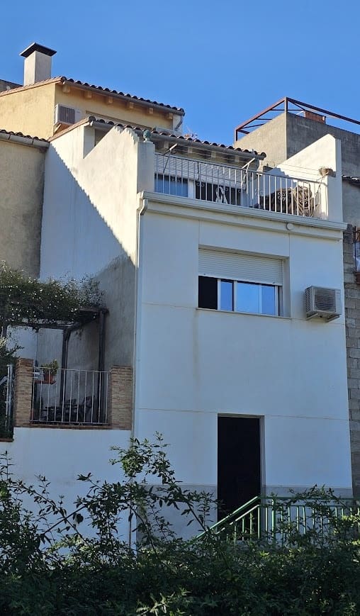 4 makuuhuone Omakotitalo myytävänä paikassa Xativa - 150 000 € (Ref: 10049444)