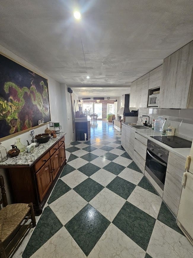 4 makuuhuone Omakotitalo myytävänä paikassa Xativa - 150 000 € (Ref: 10049444)