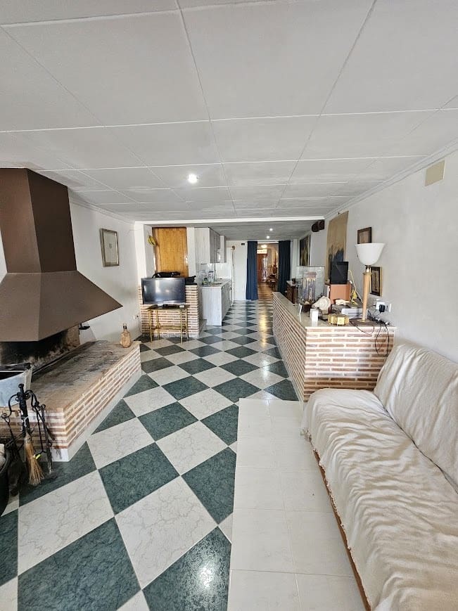 4 makuuhuone Omakotitalo myytävänä paikassa Xativa - 150 000 € (Ref: 10049444)