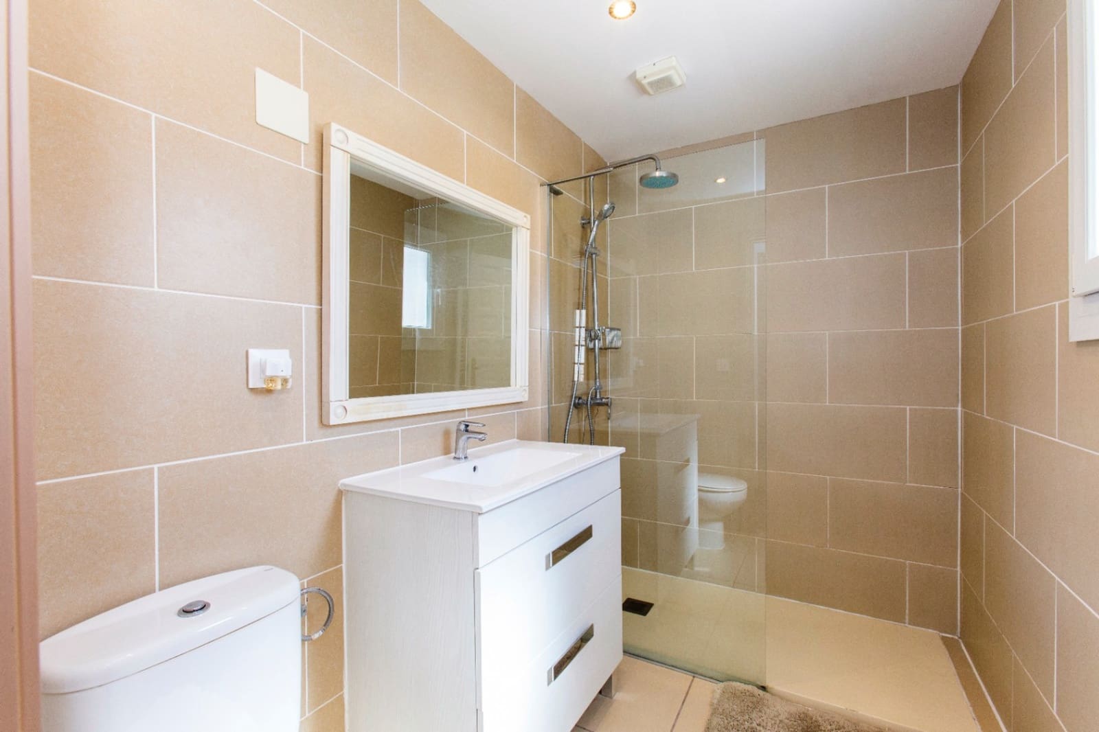 Chalet de 4 habitaciones en Benissa en venta con piscina garaje - 695.000 € (Ref: 10049453)