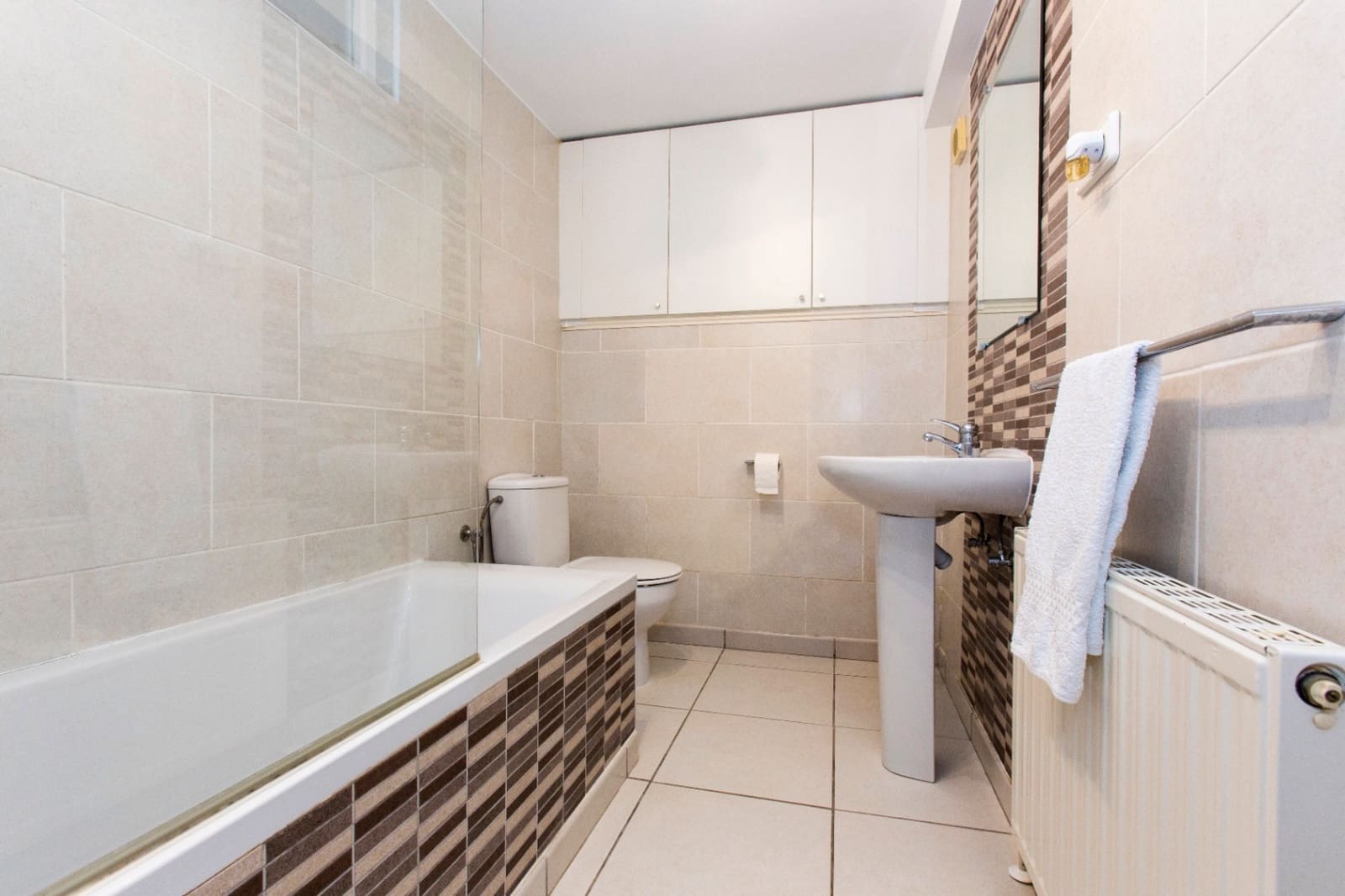 Chalet de 4 habitaciones en Benissa en venta con piscina garaje - 695.000 € (Ref: 10049453)