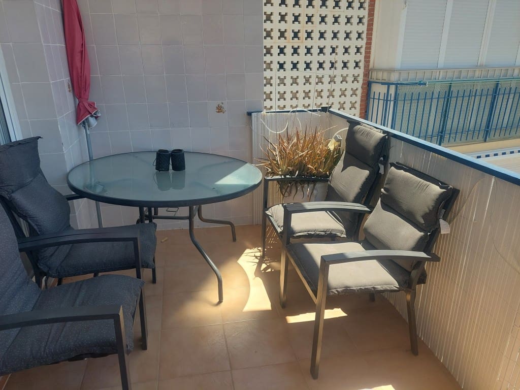4 soveværelse Lejlighed til salg i Benidorm med swimmingpool - € 349.000 (Ref: 10049454)