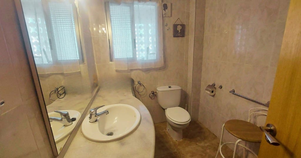 4 soveværelse Lejlighed til salg i Benidorm med swimmingpool - € 349.000 (Ref: 10049454)