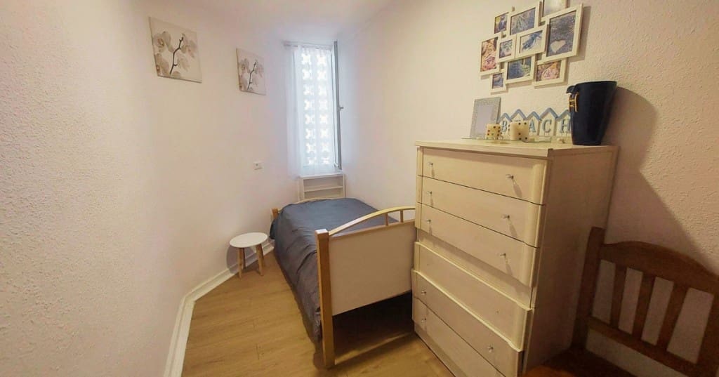 4 soveværelse Lejlighed til salg i Benidorm med swimmingpool - € 349.000 (Ref: 10049454)