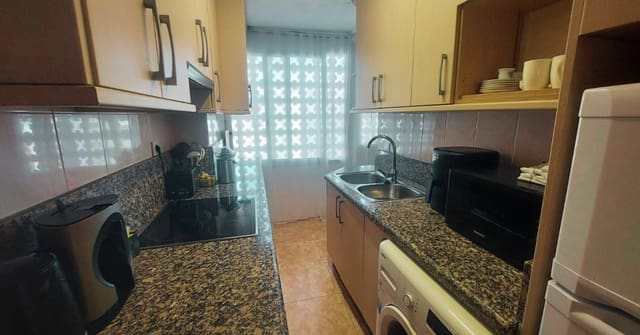 4 soveværelse Lejlighed til salg i Benidorm med swimmingpool - € 349.000 (Ref: 10049454)