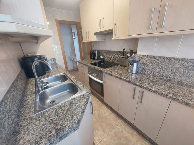 4 soveværelse Lejlighed til salg i Benidorm med swimmingpool - € 349.000 (Ref: 10049454)