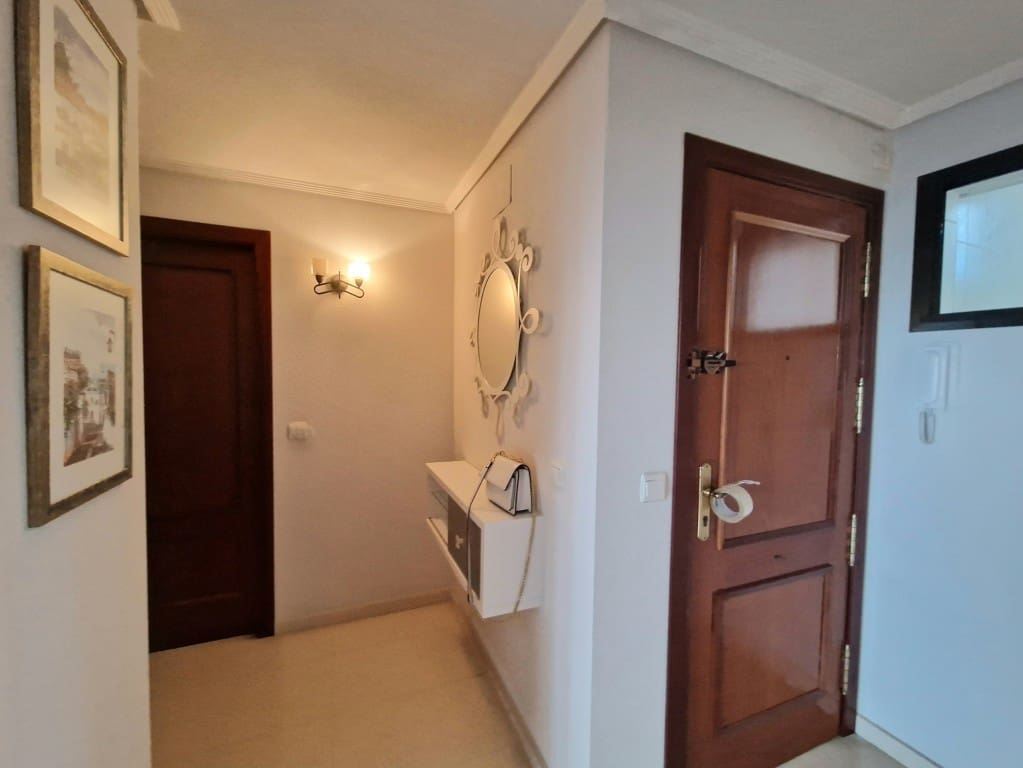 1 slaapkamer Appartement te koop in Benidorm met zwembad - € 309.000 (Ref: 10049455)