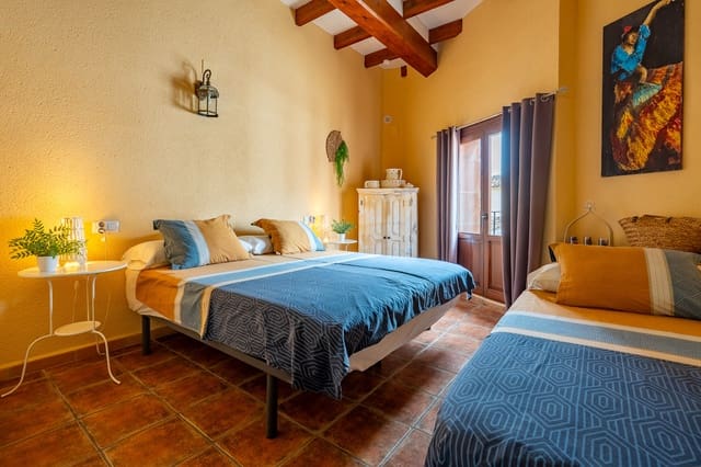6 sovrum Kommersiell till salu i Sagra - 569 000 € (Ref: 10049457)